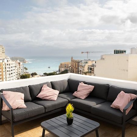 Entire Luxury Sliema Townhouse Steps From Beach Exterior foto