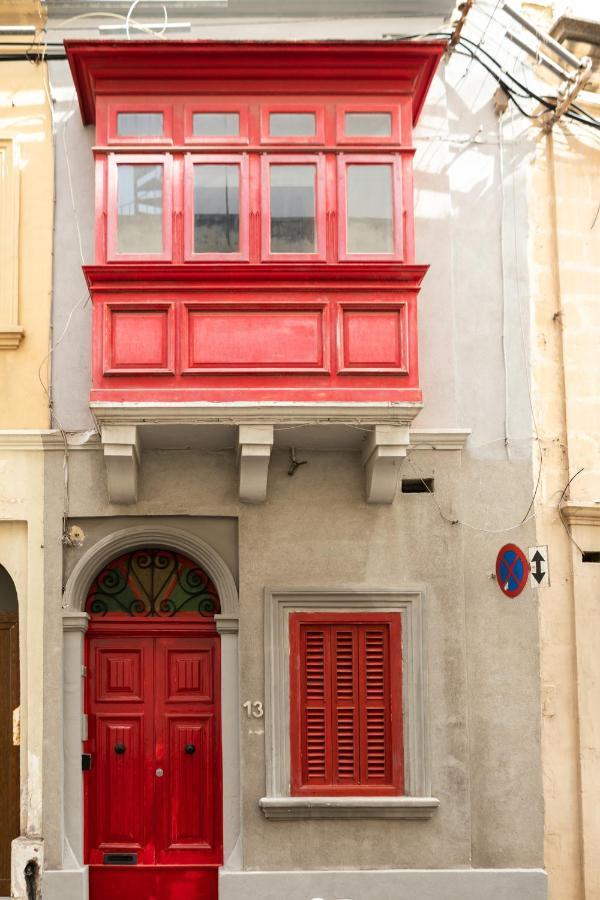Entire Luxury Sliema Townhouse Steps From Beach Exterior foto